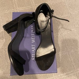 Stuart weitzman nearly nude sandals